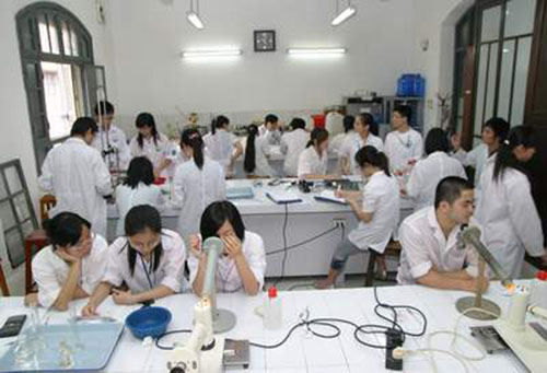Cao đẳng Y dược Hà Nội là một trong các địa chỉ đào tạo ngành Y tốt